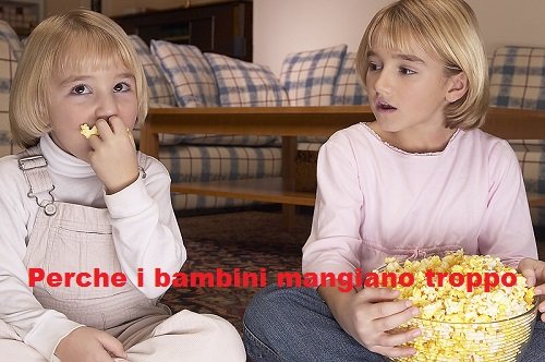 bambini mangiano troppo